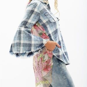 Aratta Womens Lilac Obsession Button Down Shirt Denim Floral Embroidered Small